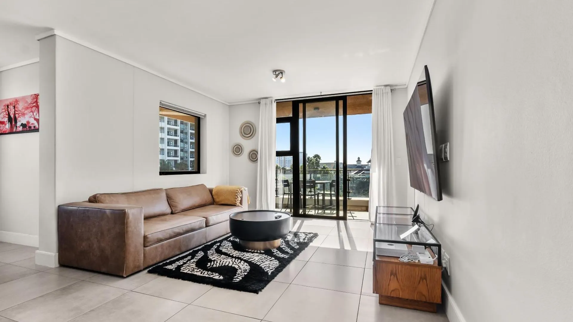 Waters Edge Luxury Apartment Century City Cape Town
