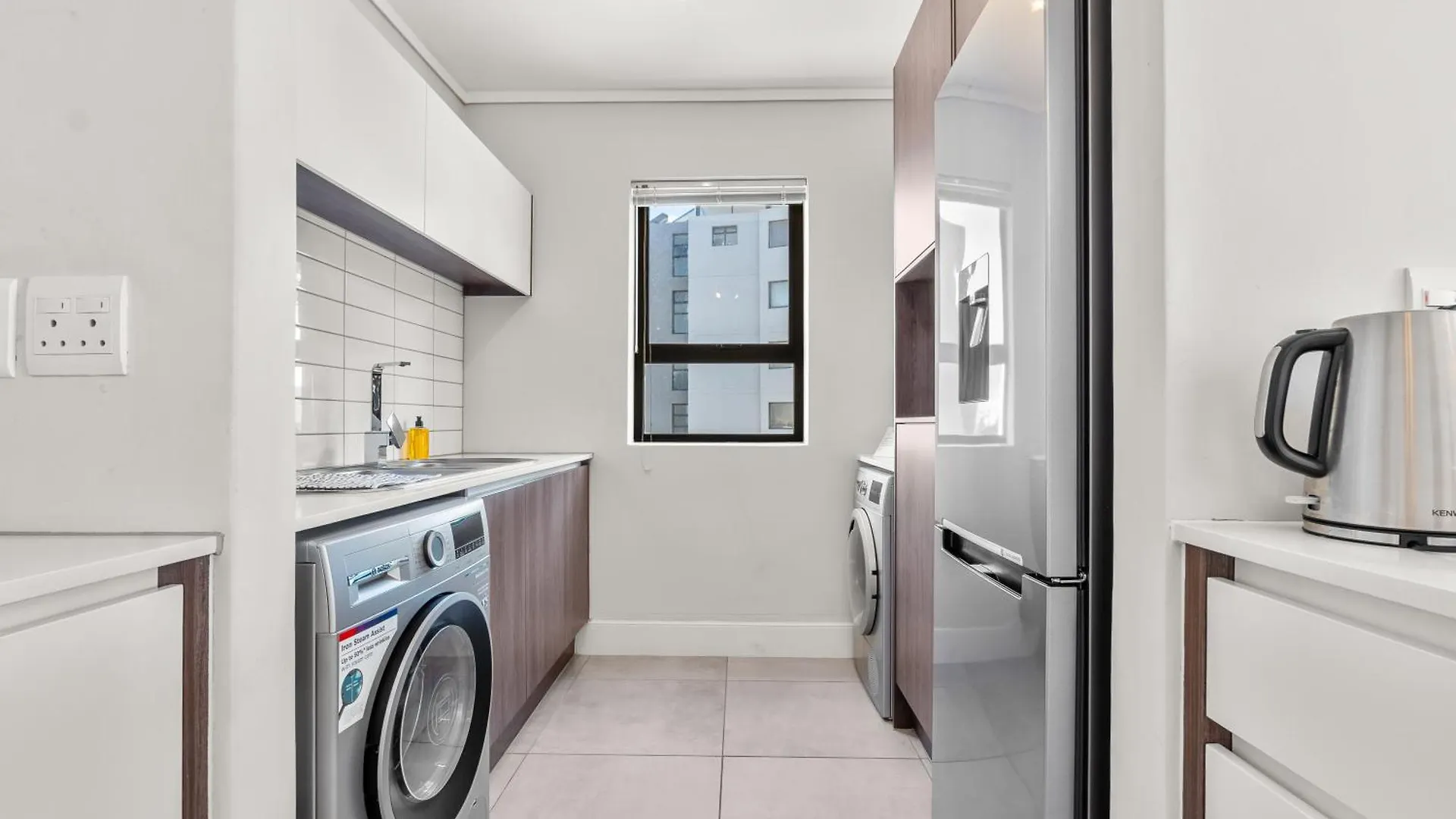 Waters Edge Luxury Apartment Century City Cape Town 0*,